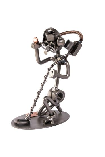 The nutty detectorist Reggie
