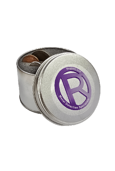 Regton Finds Tin with Foam Inserts